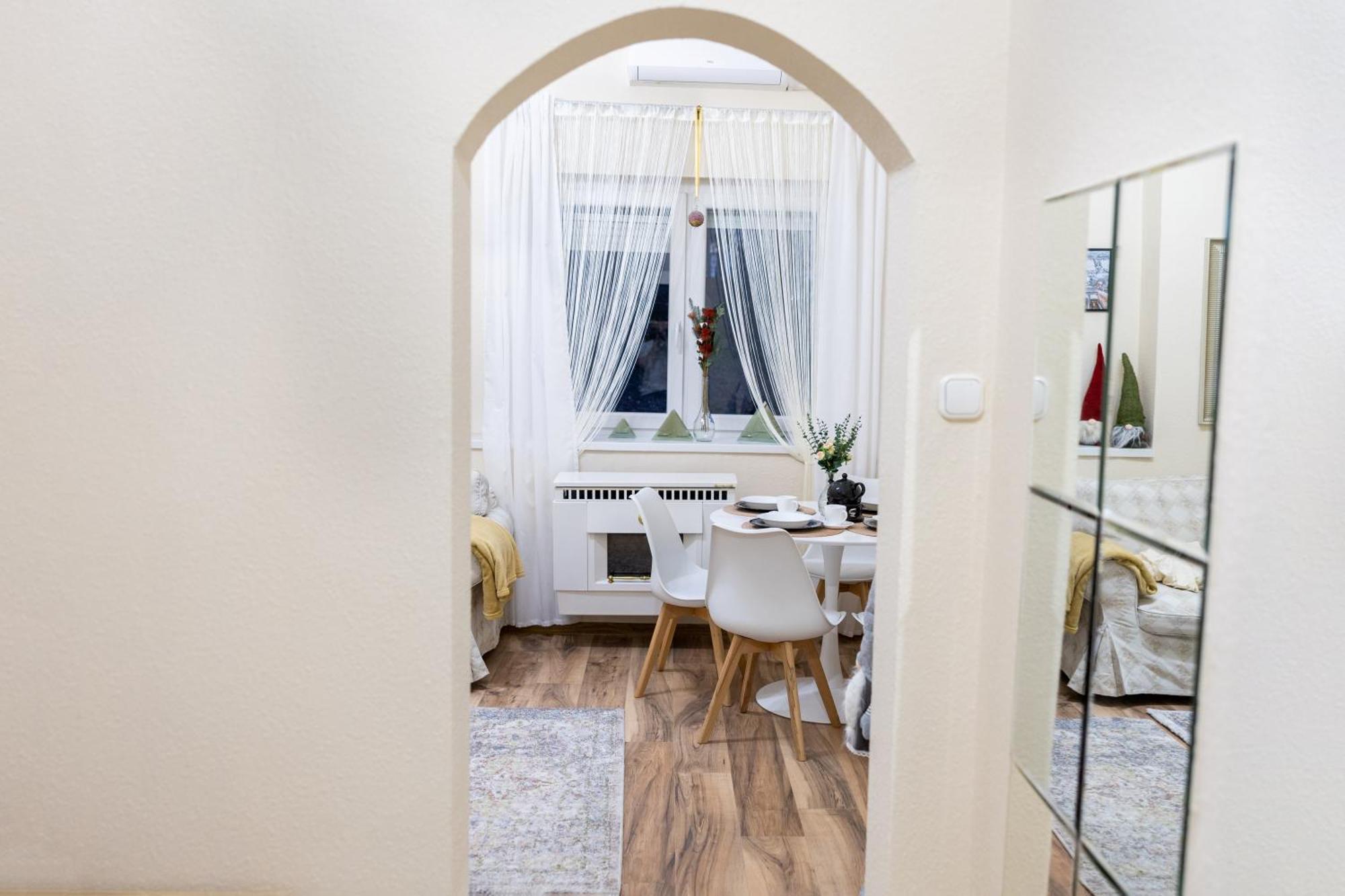 Sunhill Apartment Next To The Buda Castle บูดาเปสต์ ภายนอก รูปภาพ